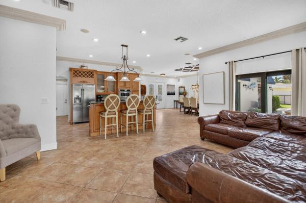 Royal Oaks Hills, 749 SW 2nd St, Boca Raton, Florida 33486, image 1