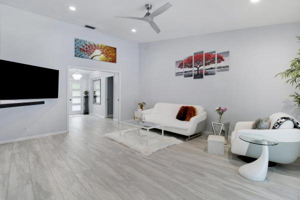 Thousand Pines Estates, 8552 Thousand Pines Cir, West Palm Beach, Florida 33411, image 1