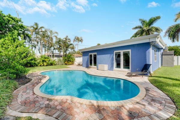 Deer Pomp Estates, 2210 NE 51st St, Lighthouse Point, Florida 33064, image 1