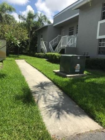 450 NE 210th Cir Ter #104-6C, Unincorporated Dade County, Florida 33179, image 2