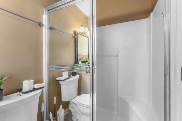Pheasant Run, 105 Plumage Ln, West Palm Beach, Florida 33415, image 2