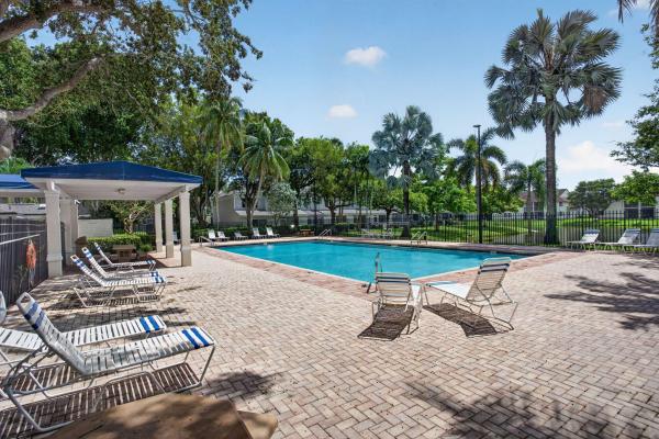 Fiesta, 3125 Festival Dr #268, Margate, Florida 33063, image 1