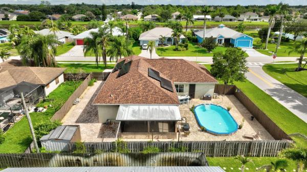 Hidden Oaks, 1402 SW Abingdon Ave, Port St. Lucie, Florida 34953, image 2