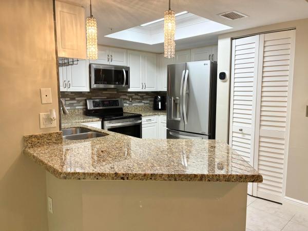 Grand View At Crestwood, 1000 Crestwood Ct S #1005, Royal Palm Beach, Florida 33411, image 2