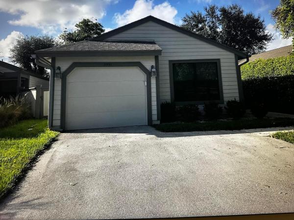 Bedford Mews At Wellington, 2551 Bedford Mews Dr, Wellington, Florida 33414, image 1
