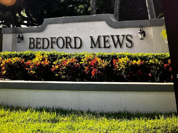 Bedford Mews At Wellington, 2551 Bedford Mews Dr, Wellington, Florida 33414, image 2