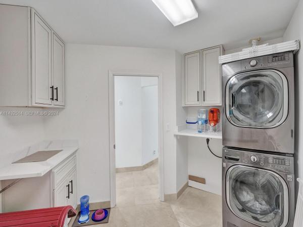 Woodfield Hunt Club, 4495 Woodfield Blvd, Boca Raton, Florida 33434, image 1