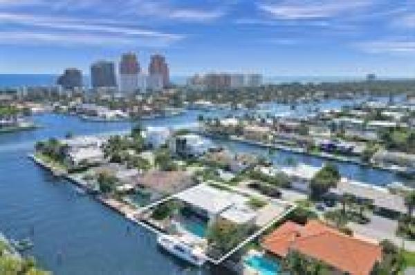 Coral Ridge Galt, 2875 NE 25th Ct, Fort Lauderdale, Florida 33305, image 1