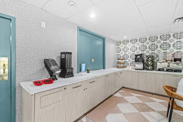 Townhomes Of Boca Delray, 5355 10th Fairway Dr #2, Delray Beach, Florida 33484, image 1