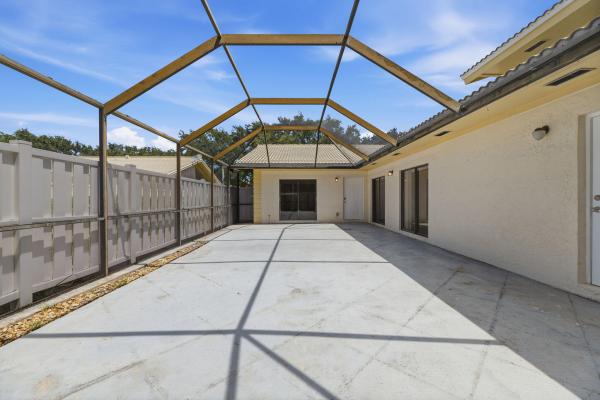 Westwood Lakes, 12501 Woodmill Dr, Palm Beach Gardens, Florida 33418, image 3