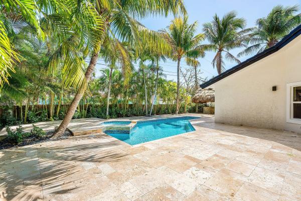 Boca Villas Heights, 1132 NE 3rd Ave, Boca Raton, Florida 33432, image 2