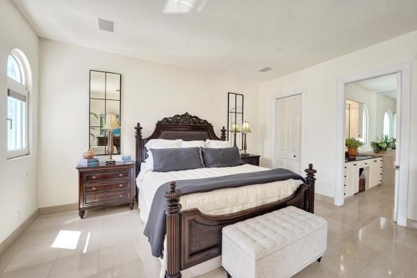 Hillsboro Bay By The Sea, 1780 Bay Dr, Pompano Beach, Florida 33062, image 2
