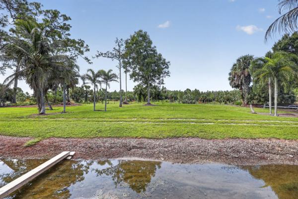 10920 Barn Rd, Lake Worth, Florida 33449, image 2