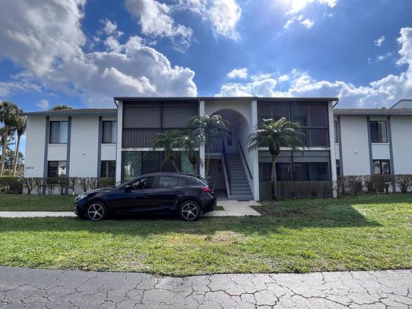 The Palm Club, 1002 Green Pine Blvd #F2, West Palm Beach, Florida 33409, image 3