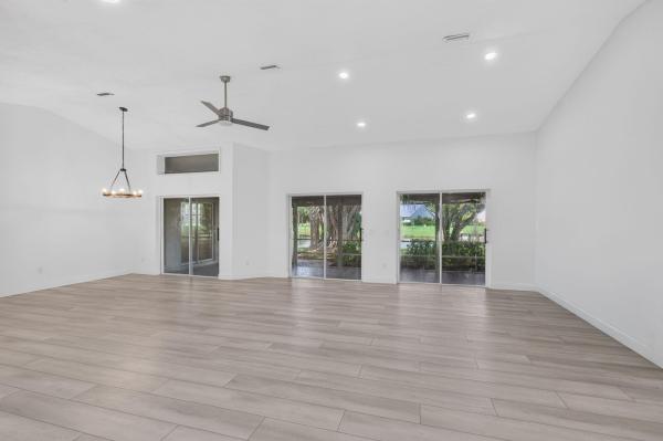 Boca Delray Golf & Country Club, 5642 Forest Oaks Ter, Delray Beach, Florida 33484, image 2