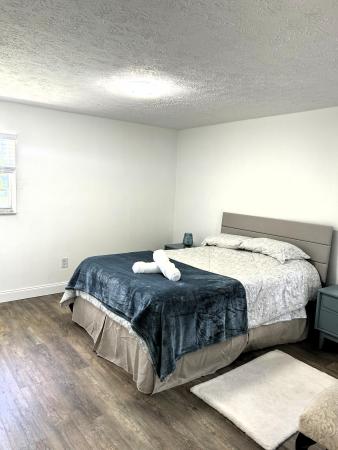 Lakeside Shores, 1425 Riverside Cir, Wellington, Florida 33414, image 3