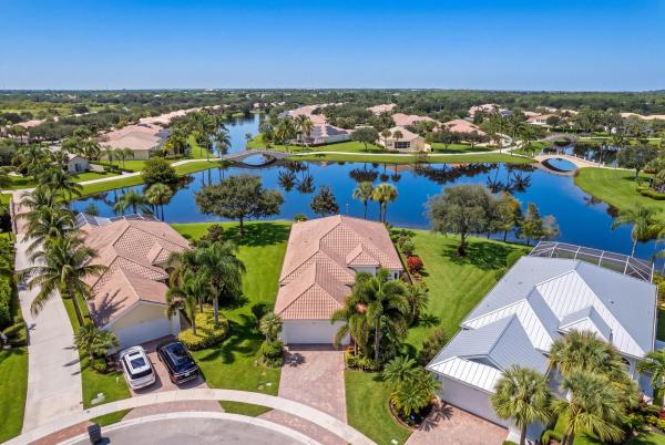 VillageWalk Of Wellington, 8397 Rosalie Ln, Wellington, Florida 33414, image 2