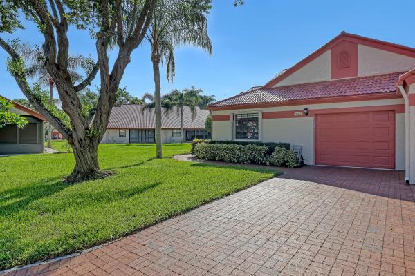 The Lexington Club, 7744 Lexington Club Blvd #A, Delray Beach, Florida 33446, image 3