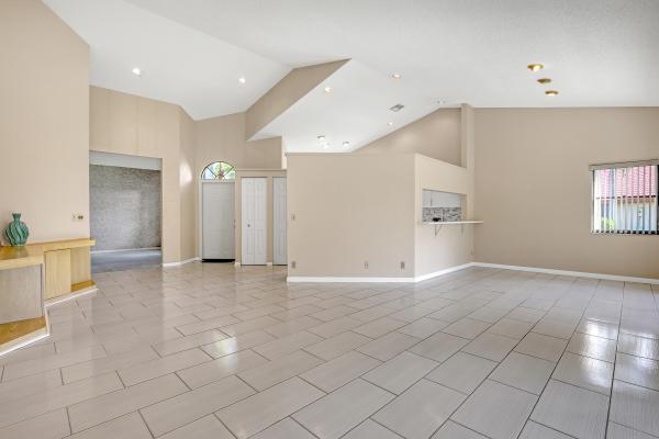 The Lexington Club, 7744 Lexington Club Blvd #A, Delray Beach, Florida 33446, image 2