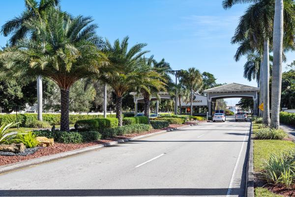 Bermuda Village, 1903 Bermuda Cir #C1, Coconut Creek, Florida 33066, image 1