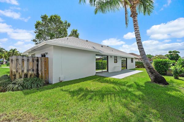 The Woods, 1633 Woods Bend Rd, West Palm Beach, Florida 33406, image 1
