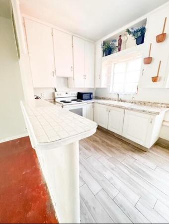 113 N Lakeside Dr #5, Lake Worth Beach, Florida 33460, image 2