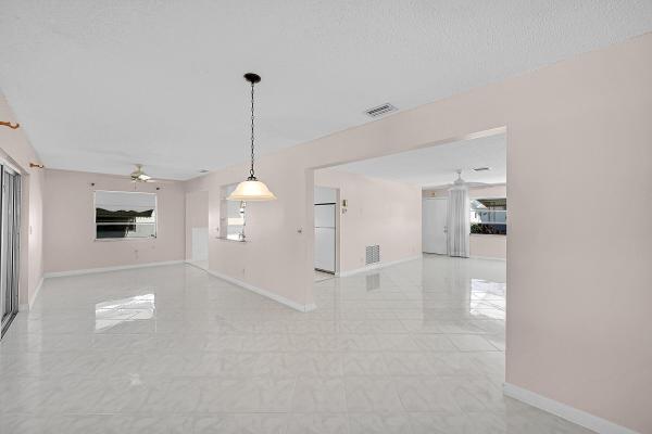 Palm Beach Leisureville, 1515 SW 21st St, Boynton Beach, Florida 33426, image 1