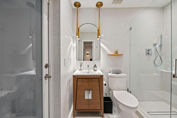Coral Gardens, 2000 Coral Gardens Dr, Wilton Manors, Florida 33306, image 2