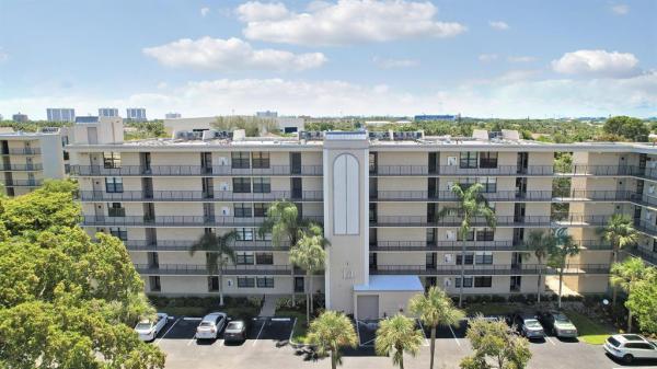 Boca Bayou, 14 Royal Palm Way #5050, Boca Raton, Florida 33432, image 1