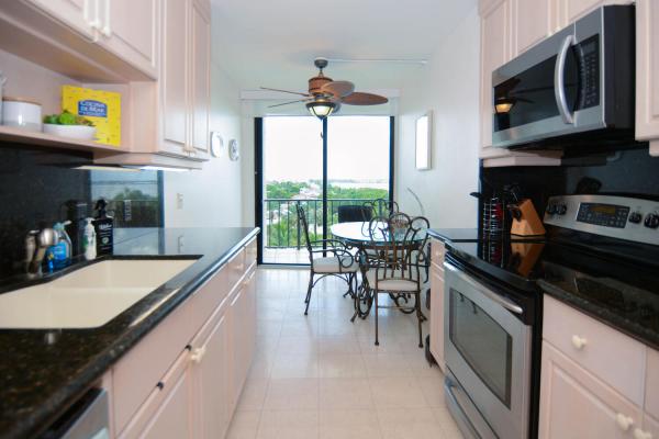 Cote D'Azur, 4200 N Ocean Dr #2-605, Riviera Beach, Florida 33404, image 1