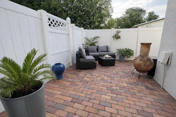 Poinciana Court Townhomes, 303 SE 22nd St, Fort Lauderdale, Florida 33316, image 1
