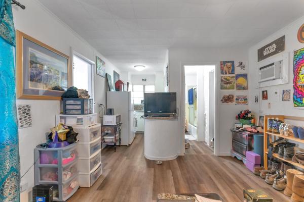Lake Worth Town, 713 10th Ave N, Lake Worth Beach, Florida 33460, image 1