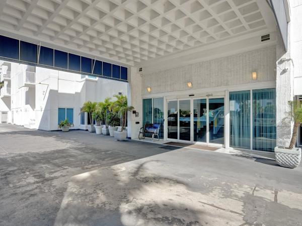 Renaissance Of Pompano Beach, 1360 S Ocean Blvd #1108, Pompano Beach, Florida 33062, image 1