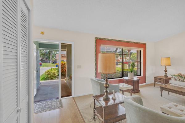 Huntington Woods, 142 Parkwood Dr, Royal Palm Beach, Florida 33411, image 1