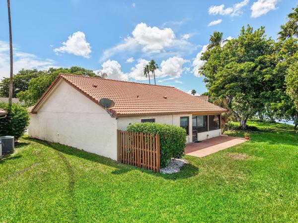 Patio Homes 2 At Country Isles, 2067 Montpeliar, Weston, Florida 33326, image 1