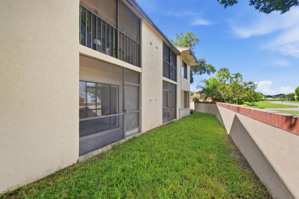Kensington Walk, 6585 Somerset Dr #102, Boca Raton, Florida 33433, image 1