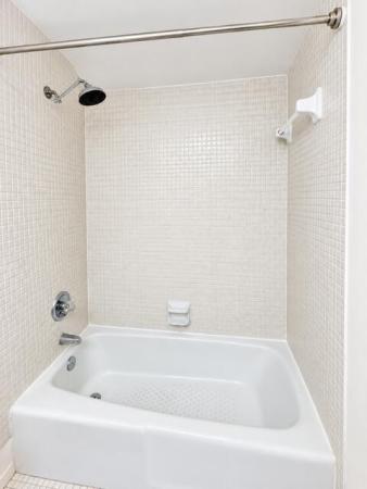 Palm-Aire Country Club 6, 3800 Oaks Clubhouse Dr #211, Pompano Beach, Florida 33069, image 1