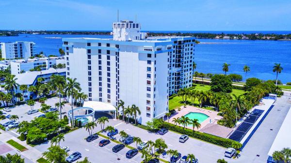 Portofino South, 3800 Washington Rd #407, West Palm Beach, Florida 33405, image 1