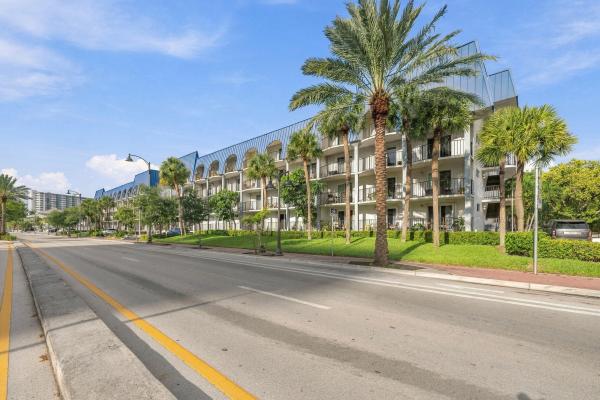 Top Of The Mile South, 3909 N Ocean Blvd #410, Fort Lauderdale, Florida 33308, image 1