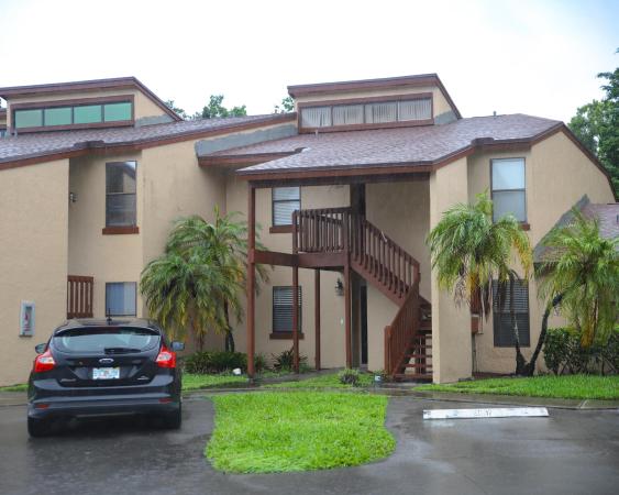 The Trails At Royal Palm Beach, 2007 W Lakeview Dr, Royal Palm Beach, Florida 33411, image 1
