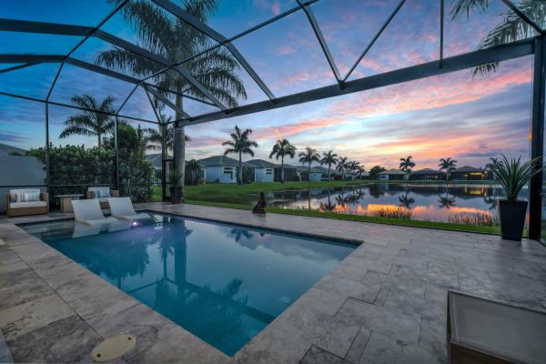 Valencia Grand, 9266 Mountain Pine Grv, Boynton Beach, Florida 33473, image 1