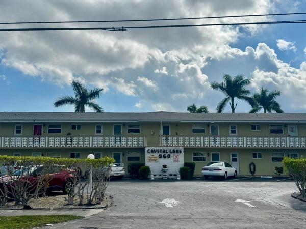 Crystal Lake 960, 960 Crystal Lake Dr #206, Deerfield Beach, Florida 33064, image 1