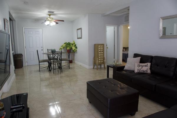 Hollywood Heights Estates, 6509 Pines Pkwy, Hollywood, Florida 33023, image 1