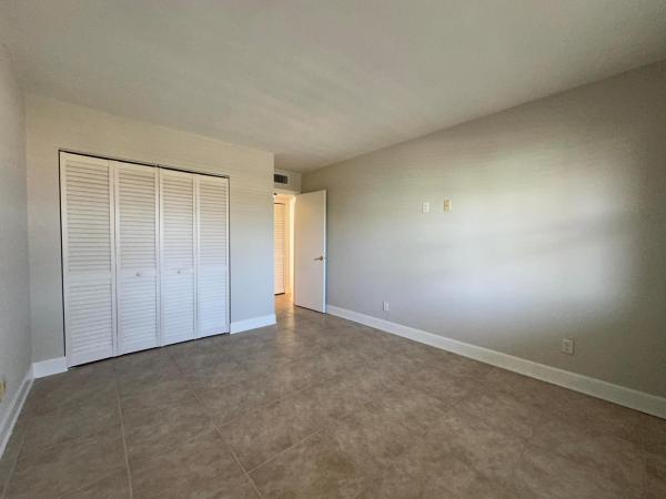Northlake, 309 Lake Cir #202, North Palm Beach, Florida 33408, image 1