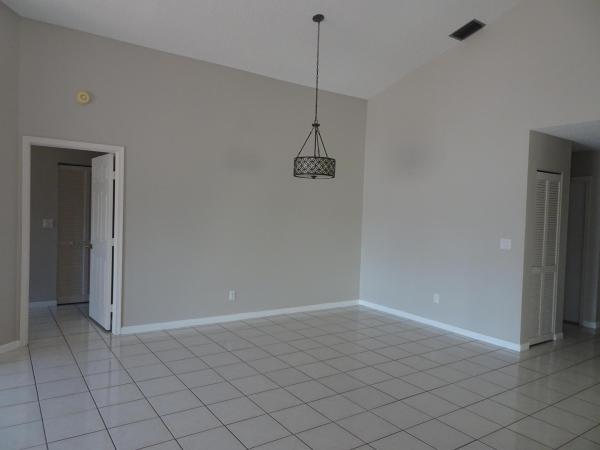 Citrus Glen, 173 Executive Cir, Boynton Beach, Florida 33436, image 1