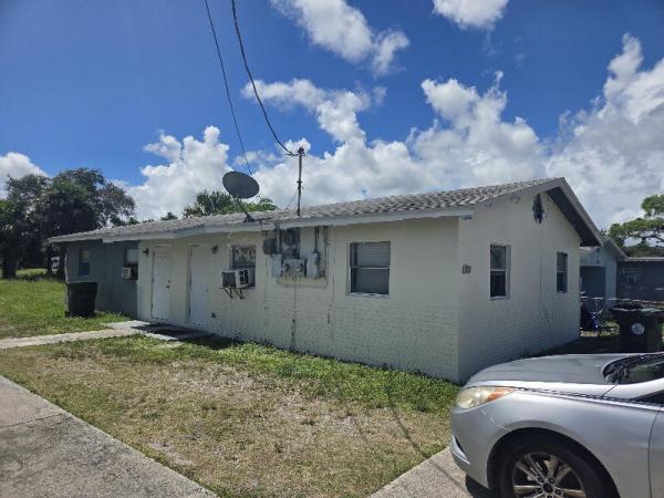 Prosperity Park, 1205 Avenue L, Fort Pierce, Florida 34950, image 1