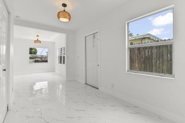 515 Putnam Rd #A, West Palm Beach, Florida 33405, image 1