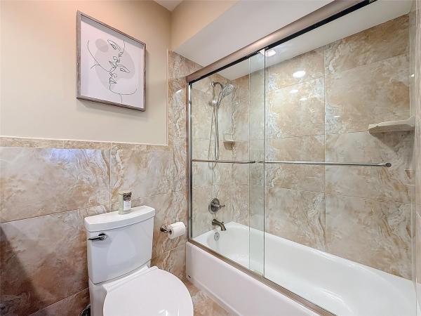 Venetian Isles, 4100 NE 25th Ave, Lighthouse Point, Florida 33064, image 1