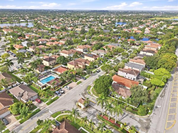 Chapel Cove, 19257 NW 14th St, Pembroke Pines, Florida 33029, image 1