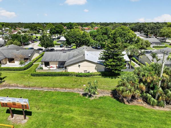 1331 Peppertree Trl, Fort Pierce, Florida 34950, image 1